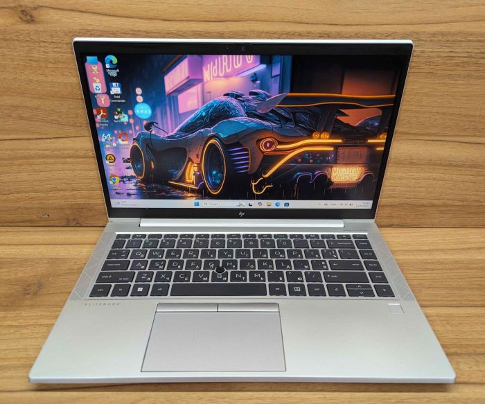 Ультрабук HP EliteBook 840 G8 / 14" (1920x1080) IPS / Intel Core i7-1185G7 (4 (8) ядра по 3.0 - 4.8 GHz) / 16 GB DDR4 / 512 GB SSD / Intel Iris Xe Graphics / WebCam / Fingerprint / Windows 11 б/в - зображення 2