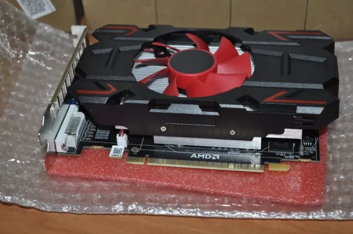 Дискретна відеокарта NoName Radeon HD 7670, 4 GB GDDR5, 128-bit / VGA, DVI, HDMI - зображення 7