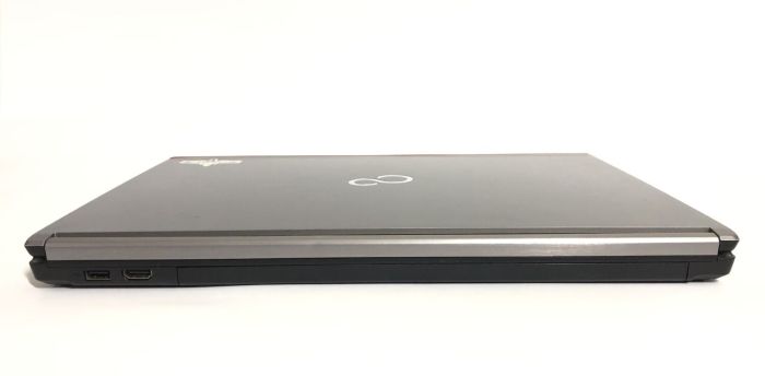 Ноутбук Б-клас Fujitsu LifeBook E753 / 15.6" (1920x1080) IPS / Intel Core i7-3632QM (4 (8) ядра по 2.2 - 3.2 GHz) / 8 GB DDR3 / 256 GB SSD / Intel HD Graphics 4000 / WebCam / DVD-ROM / Win 10 Pro б/в - зображення 3