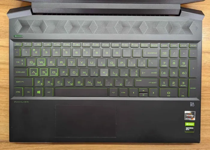 Ігровий ноутбук Б-клас HP Pavilion Gaming 15-ec2121nr / 15.6" (1920x1080) IPS / AMD Ryzen 5 5600H (6 (12) ядер по 3.3 - 4.2 GHz) / 16 GB DDR4 / 512 GB SSD / nVidia GeForce GTX 1650, 4 GB GDDR5, 128-bit / WebCam / Windows 10 б/в - зображення 4