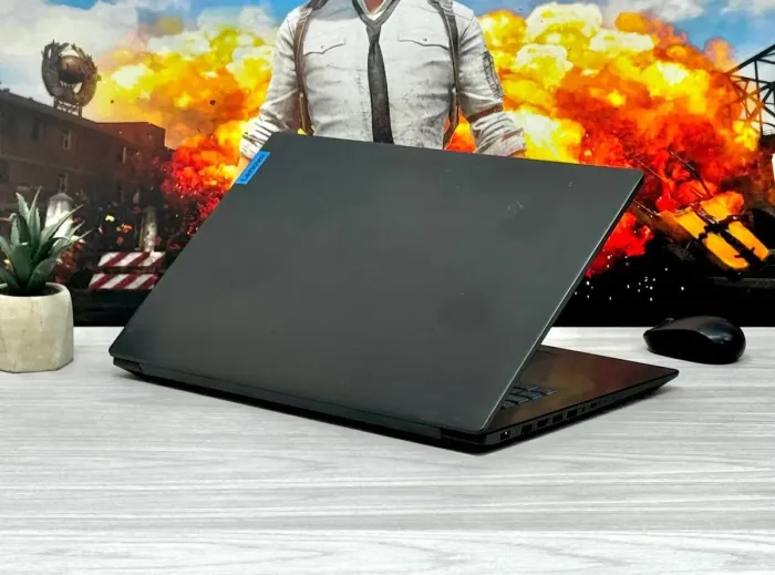 Ігровий ноутбук Lenovo Ideapad L340-17IRH / 17.3" (1920x1080) IPS / Intel Core i5-9300H (4 (8) ядер по 2.4 - 4.1GHz) / 8 GB DDR4 / 512 GB SSD M.2 / nVidia GeForce GTX 1050, 3 GB GDDR5, 96-bit / WebCam / Win 11 Home б/в - зображення 5