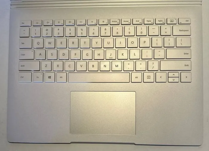 Ноутбук-трансформер Microsoft Surface Book 3 2 in 1 / 13.3" (3000x2000) QXGA Touch / Intel Core i5-1035G7 (4 (8) ядра по 1.2 - 3.7 GHz) / 8 GB DDR4 / 256 GB SSD / Intel Iris Plus Graphics / WebCam / Win 11 Pro б/в - зображення 3