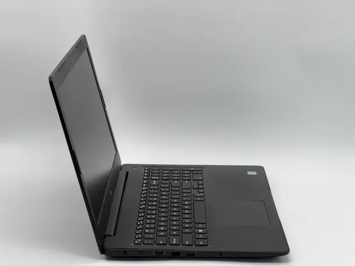 Ноутбук Dell Latitude 3590 / 15.6" (1920x1080) TN / Intel Core i5-8250U (4 (8) ядра по 1.6 - 3.4 GHz) / 8 GB DDR4 / 240 GB SSD / Intel UHD Graphics 620 / WebCam б/в - зображення 3