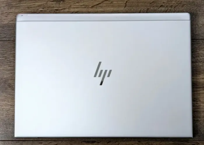 Ультрабук Б-клас HP EliteBook 840 G5 / 14" (1920x1080) IPS / Intel Core i7-8650U (4 (8) ядра по 1.9 - 4.2 GHz) / 8 GB DDR4 / 256 GB SSD / Intel UHD Graphics 620 / WebCam / Fingerprint б/у - зображення 9