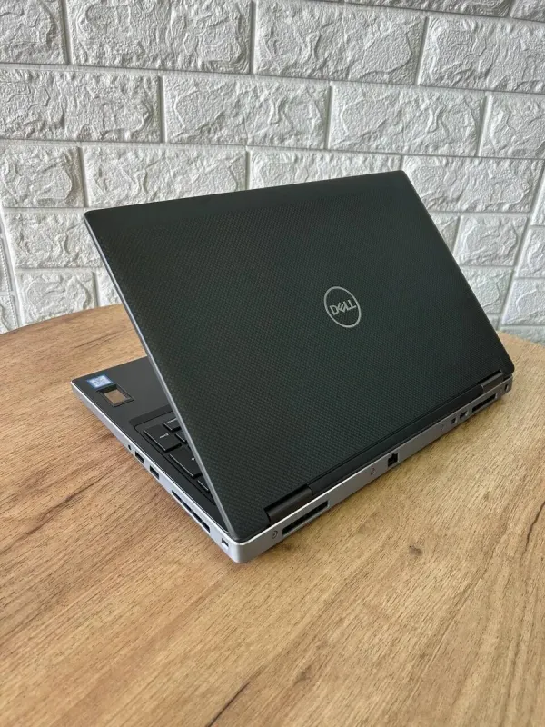 Мобільна робоча станція Dell Precision 7540 / 15.6" (1920x1080) IPS / Intel Core i5-9400H (4 (8) ядра по 2.5 - 4.3 GHz) / 32 GB DDR4 / 256 GB SSD / nVidia Quadro T2000, 4 GB GDDR5, 128-bit / WebCam б/в - зображення 6