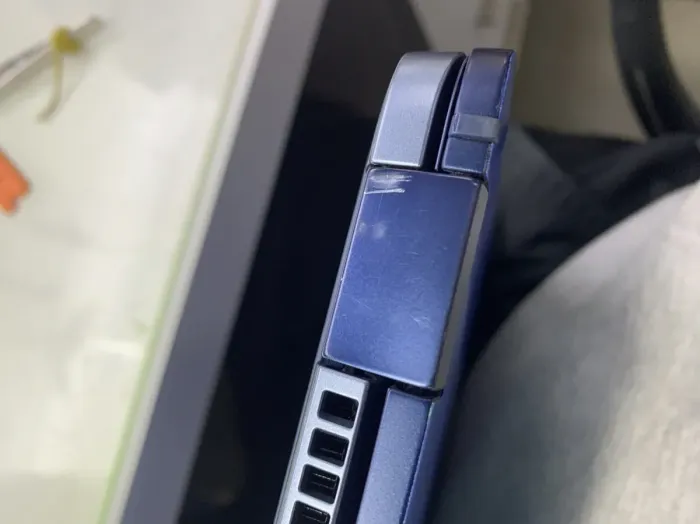 Ультрабук-трансформер Б-клас Lenovo IdeaPad Flex 5 14ABR8 / 14" (1920x1080) IPS Touch / AMD Ryzen 5 7530U (6 (12) ядер по 2.0 - 4.5 GHz) / 8 GB DDR4 / 240 GB SSD / AMD Radeon RX Vega 7 Graphics / WebCam б/в - зображення 9