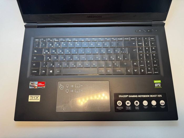 Ігровий ноутбук Б-класу Medion Erazer Beast X25-MD 63835 / 17,3" (1920x1080) IPS / AMD Ryzen 9 5900HX (8 (16) ядер по 3,3 - 4,6 ГГц) / 32 ГБ DDR4 / 2000 ГБ SSD NVMe / nVidia GeForce RTX 3080, 16 ГБ GDDR6, 256-біт / WebCam б/в - зображення 7