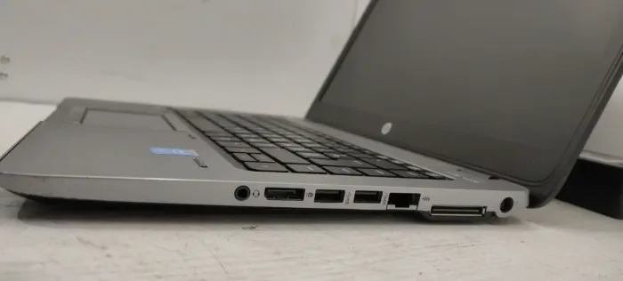 Ультрабук HP EliteBook 840 G1 / 14" (1920x1080) IPS / Intel Core i7-4600U (2 (4) ядра по 2.1 - 3.3 GHz) / 8 GB DDR3 / 256 GB SSD / AMD Radeon HD 8550M, 1 GB DDR3, 64-bit / WebCam б/в - зображення 5