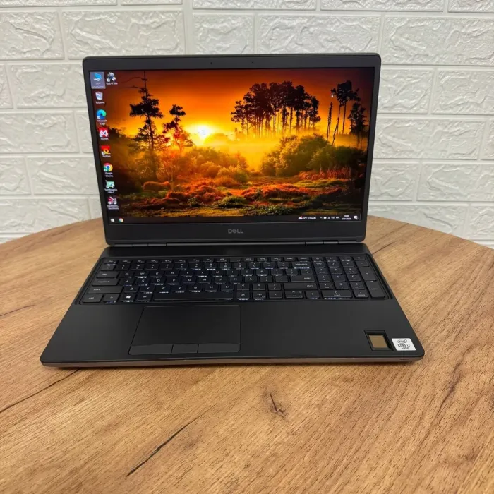 Мобільна робоча станція Б-клас Dell Precision 7550 / 15.6" (1920x1080) IPS / Intel Core i7-10850H (6 (12) ядер по 2.7 - 5.1 GHz) / 32 GB DDR4 / 1000 GB SSD / nVidia Quadro T2000, 4 GB GDDR5, 128-bit б/в - зображення 2
