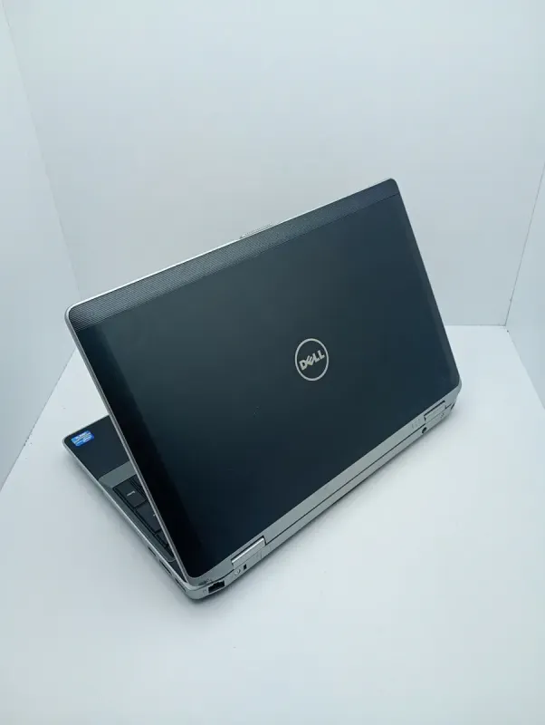 Ноутбук Dell Latitude E6530 / 15.6" (1366x768) TN / Intel Core i5-3230M (2 (4) ядра по 2.6 - 3.2 GHz) / 6 GB DDR3 / 750 GB HDD / Intel HD Graphics 4000 / WebCam б/в - зображення 8