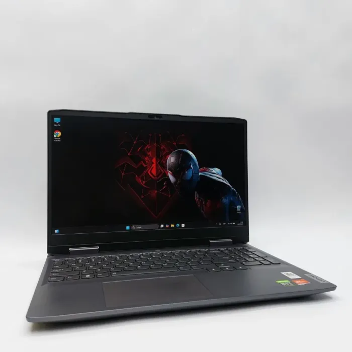 Ігровий ноутбук Lenovo LOQ / 15.6" (1920x1080) IPS / AMD Ryzen 7 7840HS (8 (16) ядер по 3.8 - 5.1 GHz) / 16 GB DDR5 / 512 GB SSD / nVidia GeForce RTX 4050, 6 GB GDDR6, 96-bit / WebCam б/в - зображення 6