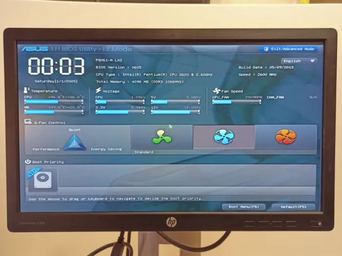 Монітор HP EliteDisplay E202 / 20" (1600x900) IPS / VGA, HDMI, DisplayPort, USB-концентратор б/в - зображення 8