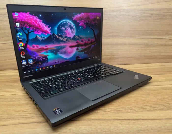 Ноутбук Lenovo ThinkPad T440s / 14" (1920x1080) IPS / Intel Core i7-4600U (2 (4) ядра по 2.1 - 3.3 GHz) / 8 GB DDR3 / 256 GB SSD / Intel HD Graphics 4400 / WebCam / Fingerprint / Windows 10 б/в - зображення 4