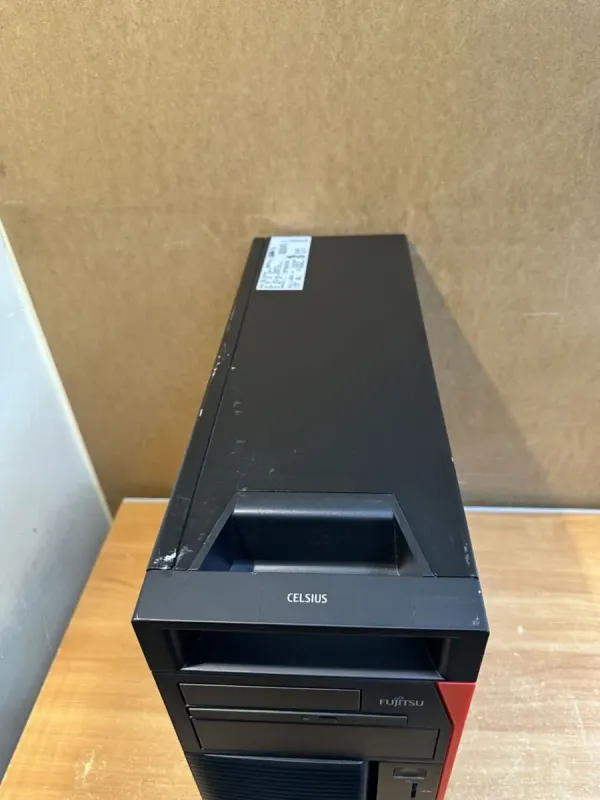 Робоча станція класу B Fujitsu Celsius M770n Tower / Intel Xeon W-2123 (4 (8) ядра по 3,6 - 3,9 ГГц) / 64 ГБ DDR4 / 512 ГБ SSD M.2 / nVidia Quadro P2000, 5 ГБ GDDR5, 160-біт / 450 Вт / DVD-ROM / DisplayPort б/в - зображення 4