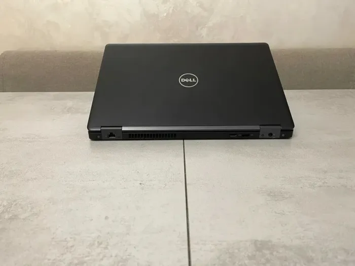 Ігровий ноутбук Dell Latitude 5580 / 15.6" IPS / Intel Core i5-6440HQ (4 ядра по 2.6-3.5 GHz) / 16GB DDR4 / 256GB SSD M.2 / GeForce 940MX, 2GB GDDR5, 64-bit / HDMI б/в - зображення 7