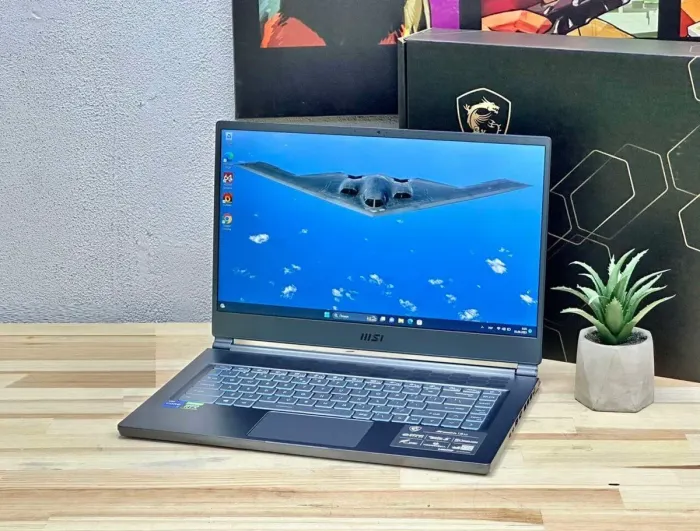 Ігровий ультрабук MSI Stealth 15M/15.6" (1920x1080) IPS/Intel Core i7-11375H (4(8) ядра по 3.3 - 5.0 GHz) -bit / WebCam / Win 11 Home б/в - зображення 5