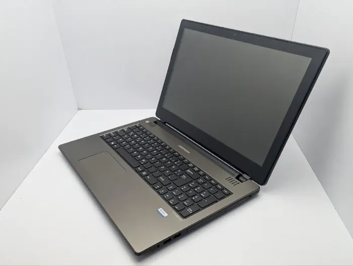 Ноутбук Medion E6239E / 15.6" (1366x768) TN Touch / Intel Pentium N3530 (4 ядра по 2.16 - 2.58 GHz) / 8 GB DDR3 / 120 GB SSD / Intel HD Graphics / WebCam / DVD-ROM б/в - зображення 7