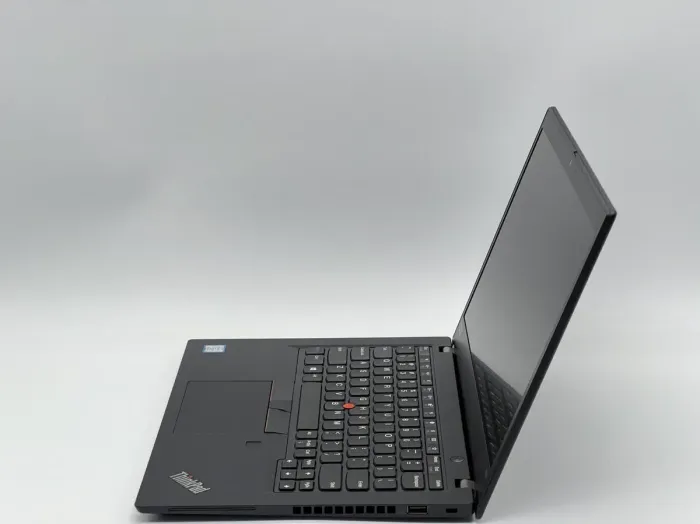 Ультрабук Lenovo ThinkPad X390 / 13.3" (1366x768) TN / Intel Core i5-8365U (4 (8) ядра по 1.6 - 4.1 GHz) / 16 GB DDR4 / 240 GB SSD / Intel UHD Graphics / WebCam б/в - зображення 4