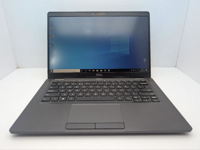 Ультрабук Dell Latitude 5300 / 13.3" (1920x1080) IPS / Intel Core i5-8265U (4 (8) ядра по 1.6 - 3.9 GHz) / 8 GB DDR4 / 240 GB SSD / Intel UHD Graphics / WebCam б/в - зображення 2