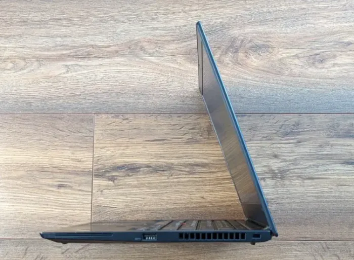 Ультрабук Lenovo ThinkPad T480s / 14" (1920x1080) IPS / Intel Core i5-8350U (4 (8) ядра по 1.7 - 3.6 GHz) / 8 GB DDR4 / 256 GB SSD / Intel UHD Graphics 620 / WebCam б/в - зображення 5