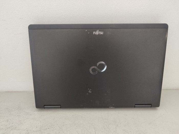 Ноутбук Fujitsu LifeBook E782 / 15.6" (1600x900) TN / Intel Core i5-3210M (2 (4) ядра по 2.5 - 3.1 GHz) / 8 GB DDR3 / 128 GB SSD / Intel HD Graphics 4000 / WebCam б/в - зображення 7