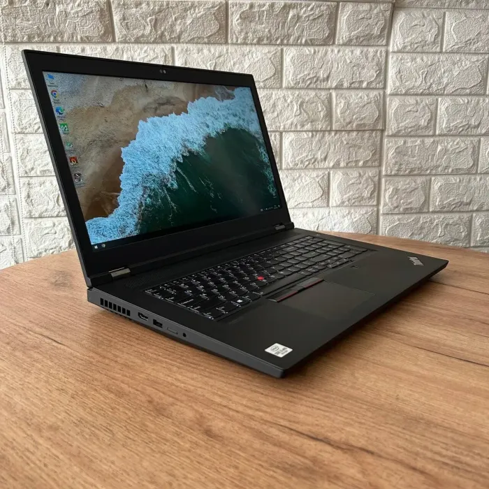 Мобільна робоча станція Lenovo ThinkPad P17 Gen 1 / 17.3" (1920x1080) IPS / Intel Core i5-10400H (4 (8) ядра по 2.6 - 4.6 GHz) / 16 GB DDR4 / 256 GB SSD NVMe / nVidia Quadro T1000, 4 GB DDR5, 128-bit / WebCam б/в - зображення 3