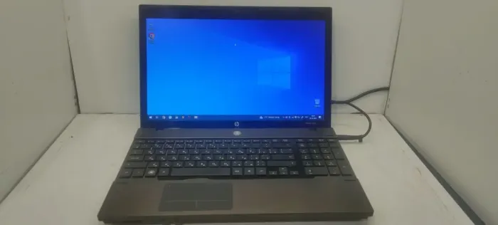 Ноутбук HP ProBook 4520s / 15.6" (1366x768) TN / Intel Core i5-520M (2 (4) ядра по 2.4 - 2.93 GHz) / 4 GB DDR3 / 120 GB SSD / Intel HD Graphics / DVD-ROM б/в - зображення 2