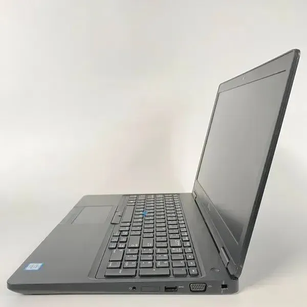 Ноутбук Dell Latitude 5580 / 15.6" (1366x768) TN / Intel Core i5-7440HQ (4 ядра по 2.8 - 3.8 GHz) / 16 GB DDR4 / 512 GB SSD / nVidia GeForce 940MX, 2 GB GDDR5, 64-bit / WebCam / HDMI б/в - зображення 5