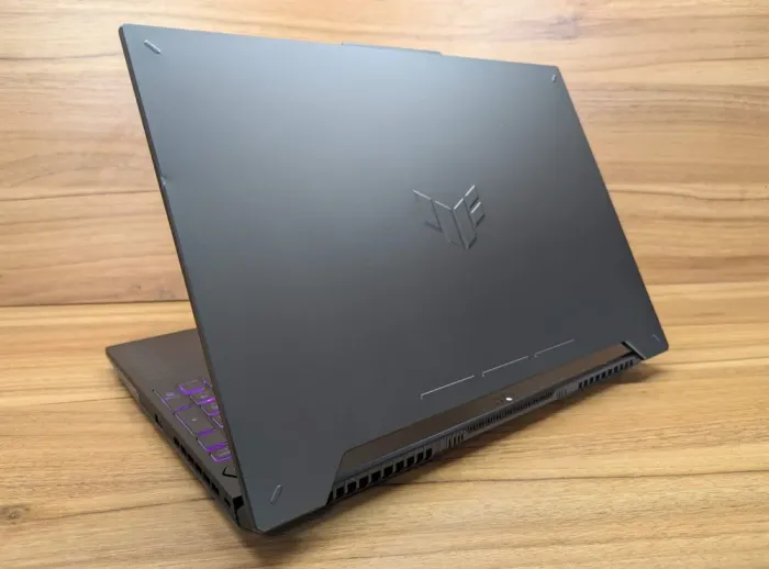 Ігровий ноутбук Asus FA507 / 15.6" (1920x1080) IPS / AMD Ryzen 9 7940HS (8 (16) ядер по 4.0 - 5.2 GHz) / 16 GB DDR5 / 500 GB SSD / nVidia GeForce RTX 4050, 6 GB GDDR6, 96-bit / WebCam / Windows 11 б/в - зображення 9
