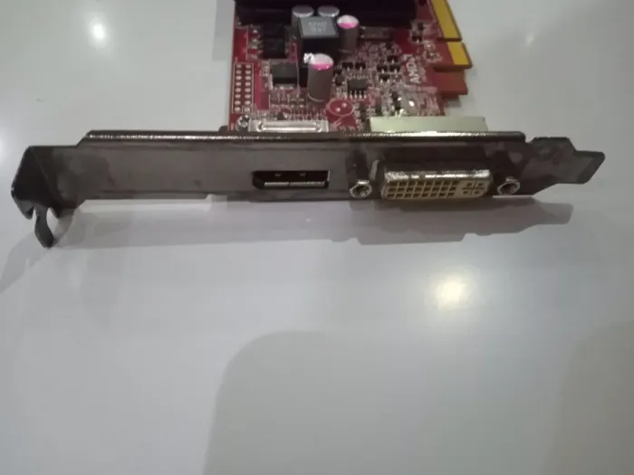 Дискретна відеокарта AMD FirePro V3900, 1 GB GDDR3, 128-bit / 1x DVI, 1x DP б/в - зображення 2