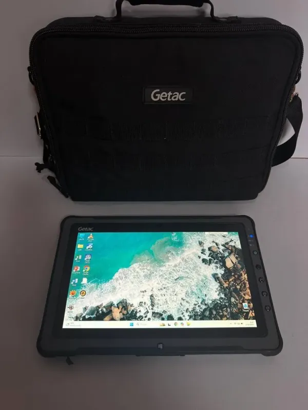 Захищений ноутбук Getac F100G4 / 11.6" (1920x1080) IPS Touch / Intel Core i5-7200U (2 (4) ядра по 2.5 - 3.1 GHz) / 8 GB DDR4 / 256 GB SSD / Intel HD Graphics 520 б/в - зображення 2