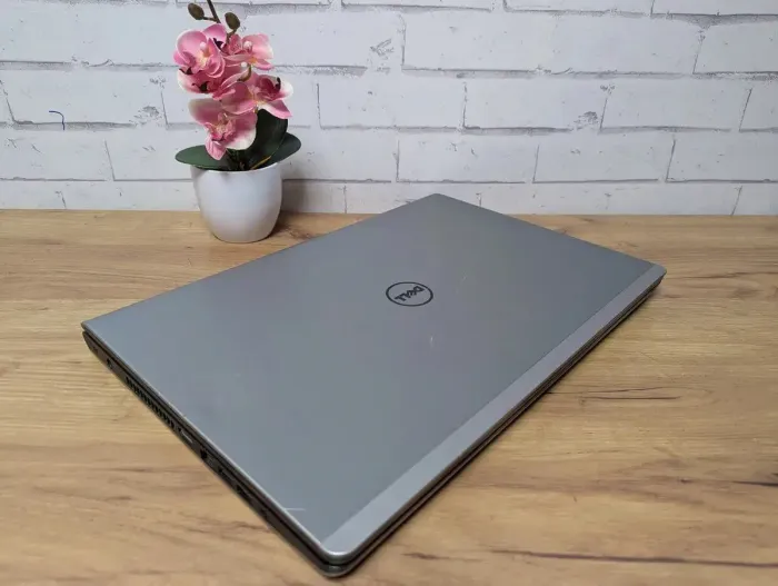 Ноутбук Б-клас Dell Inspiron 17 P26E / 17.3" (1600x900) TN / Intel Core i5-4210U (2 (4) ядра по 1.7 - 2.7 GHz) / 8 GB DDR3 / 128 GB SSD / nVidia GeForce 840M, 2 GB GDDR3, 64-bit / WebCam / DVD-ROM б/в - зображення 8