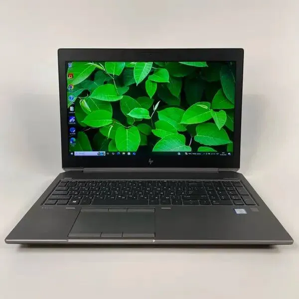 Мобільна робоча станція HP ZBook 15 G5 / 15.6" (1920x1080) IPS / Intel Core i7-8850H (6 (12) ядер по 2.6 - 4.3 GHz) / 32 GB DDR4 / 512 GB SSD / nVidia Quadro P1000, 4 GB GDDR5, 256-bit / WebCam / TouchID б/в - зображення 2