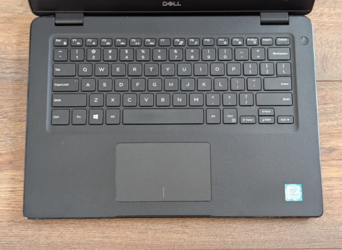 Ультрабук Dell Latitude 3400 / 14" (1920x1080) IPS / Intel Core i5-8265U (4 (8) ядра по 1.6 - 3.9 GHz) / 8 GB DDR4 / 128 GB SSD / Intel UHD Graphics / WebCam б/в - зображення 3