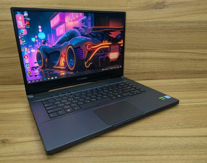 Мобільна робоча станція Asus StudioBook W500G / 15,6" (3840x2160) IPS / Intel Core i7-9750H (6 (12) ядер по 2,6 - 4,5 ГГц) / 32 ГБ DDR4 / 512 ГБ SSD / nVidia Quadro RTX 5000, 16 ГБ GDDR6, 256-біт / HDMI / Windows 10 б/в - зображення 4