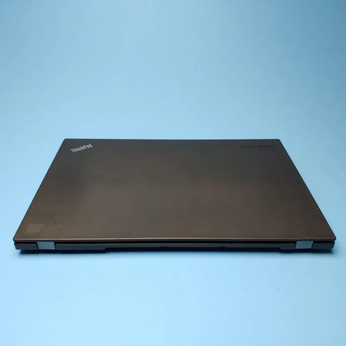 Мобільна робоча станція Lenovo ThinkPad W550s / 15.6" (2880x1620) IPS / Intel Core i7-5500U (2 (4) ядра по 2.4 - 3.0 GHz) / 16 GB DDR3 / 240 GB SSD / nVidia Quadro K620M, 2 GB DDR3, 64-bit / WebCam / Win 10 Pro б/в - зображення 3