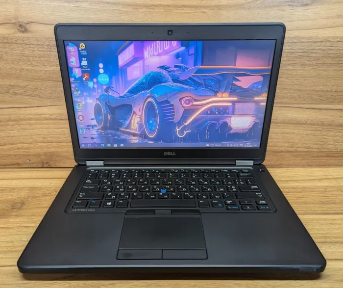Ноутбук Dell Latitude E5450 / 14" (1366x768) TN / Intel Core i5-5300U (2 (4) ядра по 2.3 - 2.9 GHz) / 8 GB DDR3 / 240 GB SSD / Intel HD Graphics 5500 / WebCam / Windows 10 б/в - зображення 2