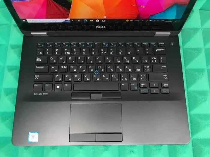 Ультрабук Dell Latitude E7470 / 14" (2560x1440) IPS Touch / Intel Core i5-6300U (2 (4) ядра по 2.4 - 3.0 GHz) / 8 GB DDR4 / 256 GB SSD / Intel HD Graphics 520 / WebCam б/в - зображення 4