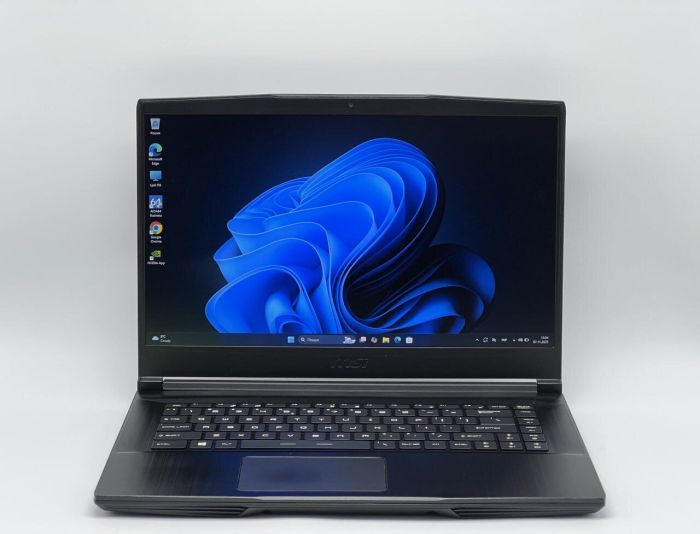 Ігровий ноутбук Б-класу MSI GF63 Thin 9SCXR-005 / 15,6" (1920x1080) IPS / Intel Core i5-9300H (4 (8) ядра по 2,4 - 4,1 ГГц) / 16 ГБ DDR4 / 480 ГБ SSD / nVidia GeForce GTX 1650 Max-Q, 4 ГБ GDDR6, 128-біт / WebCam б/в - зображення 2