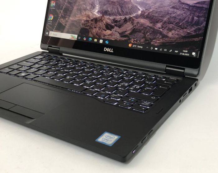 Ноутбук-трансформер Б-клас Dell Latitude 7390 2-in-1 / 13.3" (1920x1080) IPS Touch / Intel Core i7-8650U (4 (8) ядра по 1.9 - 4.2 GHz) / 16 GB DDR4 / 512 GB SSD / Intel UHD Graphics 620 / WebCam / Win 10 Pro б/в - зображення 10