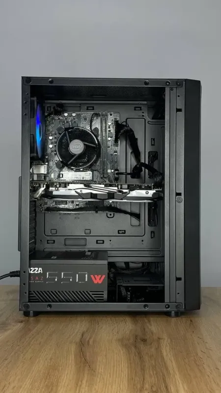 Ігровий ПК Gamdias Aura GC3 Tower NEW / Intel Core i3-10105F (4 (8) ядер 3,7 - 4,4 ГГц) NEW / 16 ГБ DDR4 NEW / 500 ГБ SSD NEW / nVidia GeForce GTX 1060, 6 ГБ GDDR5, 192-bit / 550 Вт NEW б/в - зображення 4