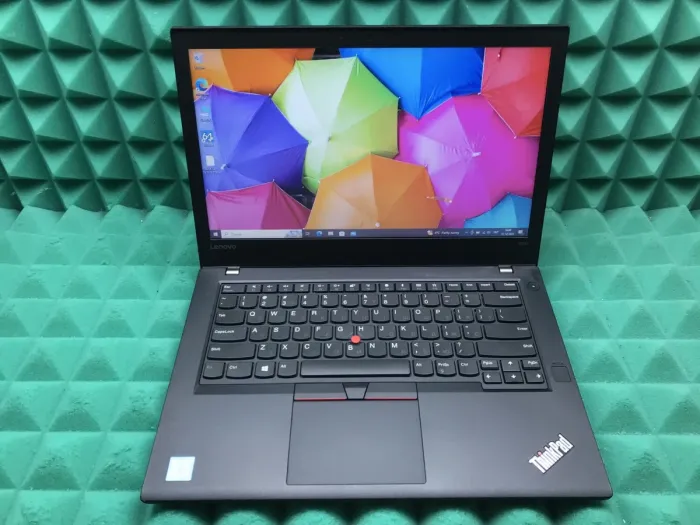 Ультрабук Б-клас Lenovo ThinkPad T470 / 14" (1366x768) TN / Intel Core i5-7300U (2 (4) ядра по 2.6 - 3.5 GHz) / 8 GB DDR4 / 240 GB SSD / Intel HD Graphics 520 / WebCam / Fingerprint / USB 3.1 / HDMI б/в - зображення 2