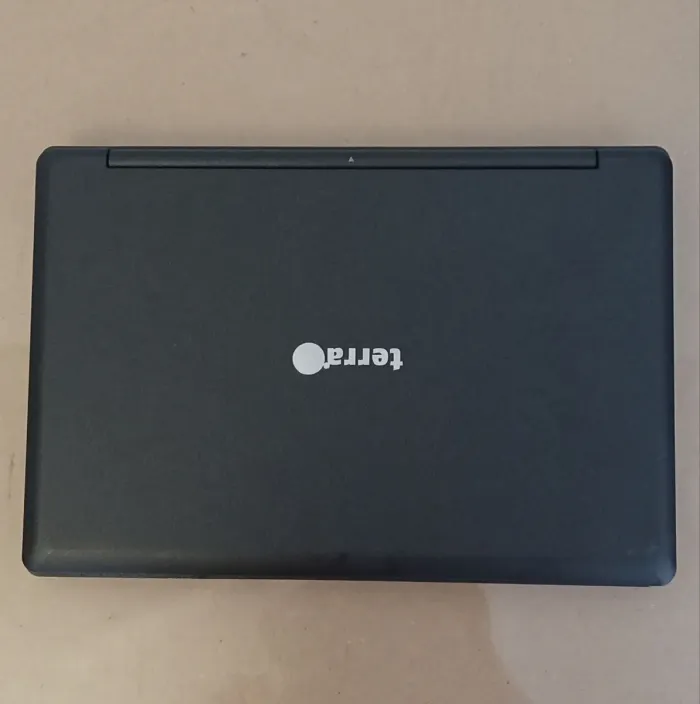 Ноутбук Terra Mobile 1340 / 13.3'' (1366x768) TN / Intel Core i3-2350M (2 (4) ядра по 2.3 GHz) / 4 GB DDR3 / 1000 GB HDD / Intel HD Graphics 3000 / WebCam / HDMI / Win 10 Pro / АКБ отсутствует б/в - зображення 6