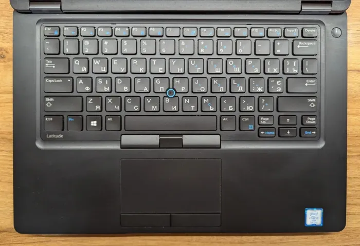 Ультрабук Dell Latitude 5480 / 14" (1366x768) TN / Intel Core i5-7200U (2 (4) ядра по 2.5 - 3.1 GHz) / 8 GB DDR4 / 240 GB SSD / Intel HD Graphics 620 / WebCam / Windows 10 б/в - зображення 3