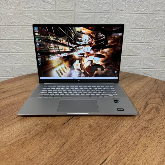 Ігровий ноутбук HP Envy 16-h0111nr / 16" (2560x1600) IPS / Intel Core i7-12700H (14 (20) ядер по 3.5 - 4.7 GHz) / 16 GB DDR5 / 1000 GB SSD / Intel Arc A370M, 4 GB GDDR6, 64-bit / WebCam б/в - зображення 2