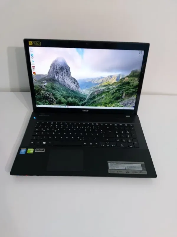 Ноутбук Acer Aspire V3-772G / 17.3" (1920x1080) TN / Intel Core i7-4702MQ (4 (8) ядра по 2.2 - 3.2 GHz) / 16 GB DDR3 / 60 GB SSD + 512 GB SSD + 1000 GB HDD / nVidia GeForce GT 750M, 2 GB GDDR5, 128-bit / WebCam / DVD-ROM б/в - зображення 2