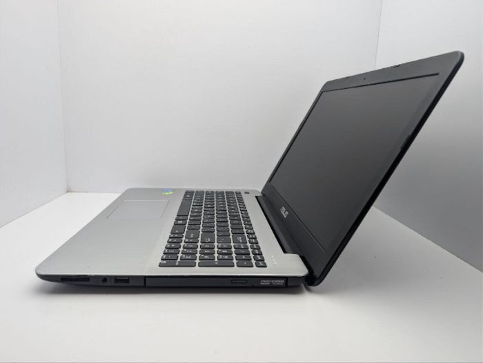 Ноутбук Asus R556L / 15.6" (1366x768) TN / Intel Core i3-4005U (2 (4) ядра по 1.7 GHz) / 8 GB DDR3 / 128 GB SSD / nVidia GeForce 920M, 2 GB GDDR3, 64-bit / WebCam / DVD-ROM б/в - изображение 5