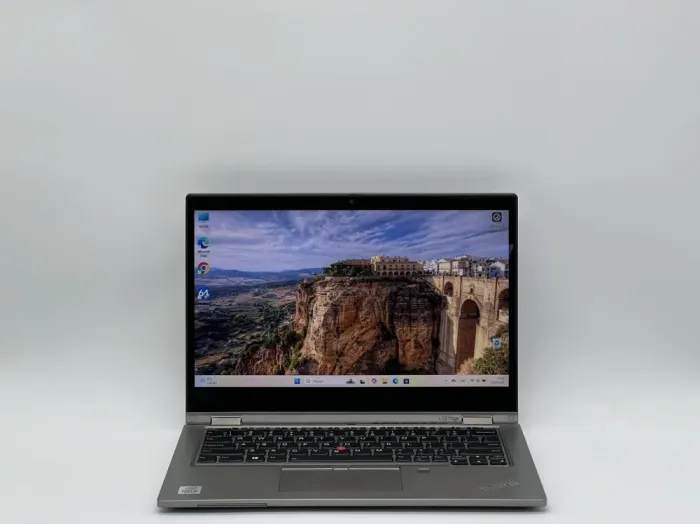 Ноутбук-трансформер Б-клас Lenovo ThinkPad L13 Yoga 2-in-1 / 13.3" (1920x1080) IPS Touch / Intel Core i5-10210U (4 (8) ядра по 1.6 - 4.2 GHz) / 8 GB DDR4 / 480 GB SSD / Intel UHD Graphics / WebCam б/в - зображення 2