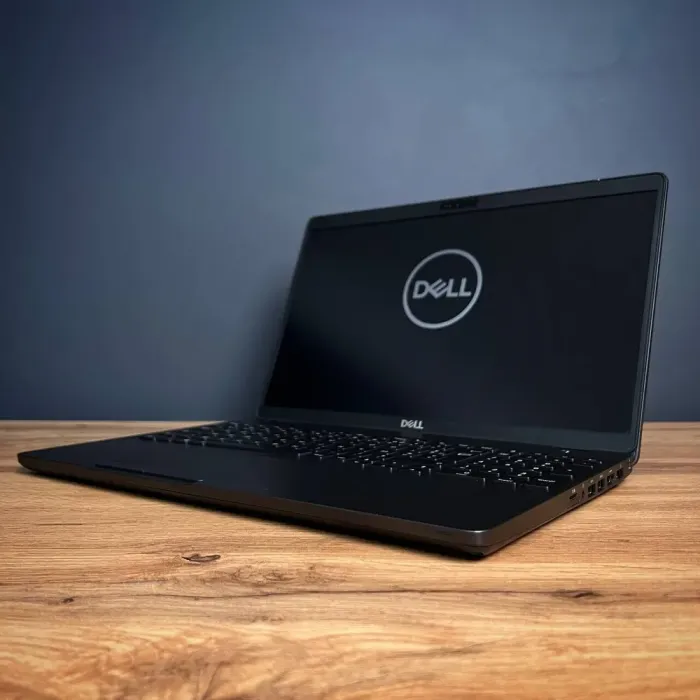 Мобільна робоча станція Dell Precision 3540 / 15.6" (1920x1080) IPS / Intel Core i5-8365U (4 (8) ядра по 1.6 - 4.1 GHz) / 8 GB DDR4 / 256 GB SSD / Intel UHD Graphics / WebCam б/в - зображення 5