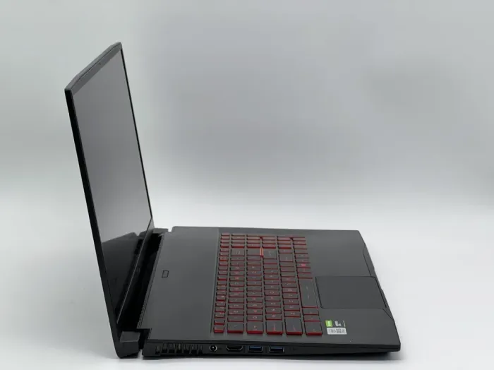 Ігровий ноутбук MSI GF75 Thin 10SCSXR-448US / 17.3" (1920x1080) IPS / Intel Core i5-10300H (4 (8) ядра по 2.5 - 4.5 GHz) / 16 GB DDR4 / 480 GB SSD / nVidia GeForce GTX 1650 Ti, 4 GB GDDR6, 128-bit / WebCam б/в - зображення 3